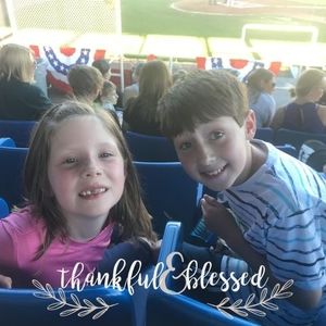 Meet your Posher, Leah